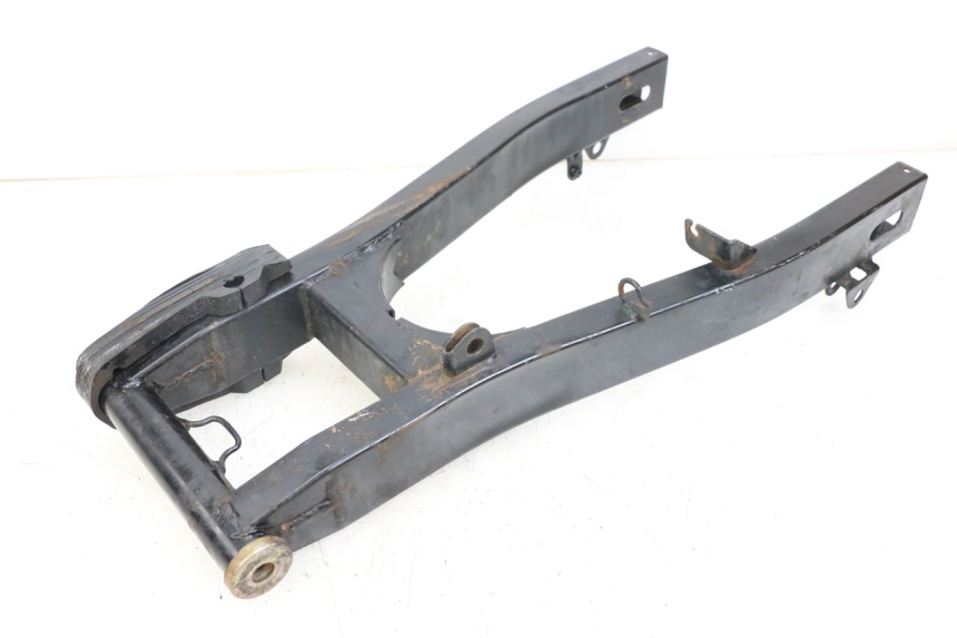 photo de Swingarm HYOSUNG GV AQUILA 125 (2000 - 2009) - Fixing points details