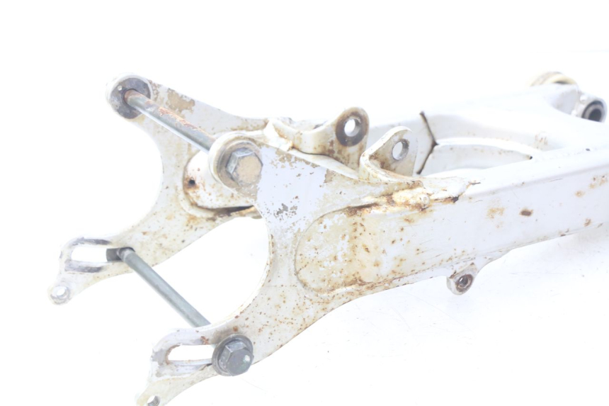 photo de SWINGARM YAMAHA BLASTER 200 (1987 - 2002) - Fixing points details