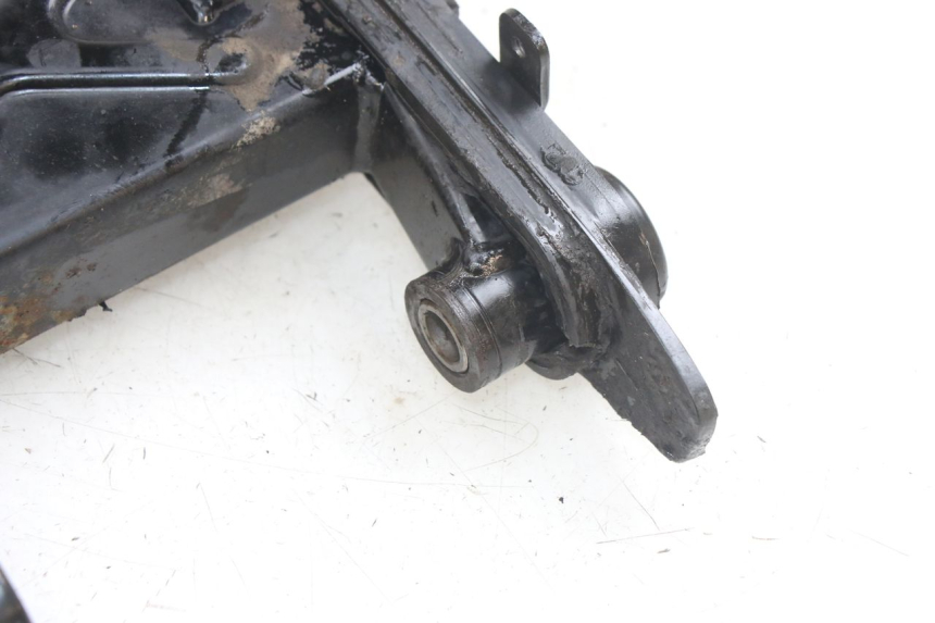 photo de SWINGARM HONDA CA REBEL 125 (1995 - 2001) - Zoom on usage condition