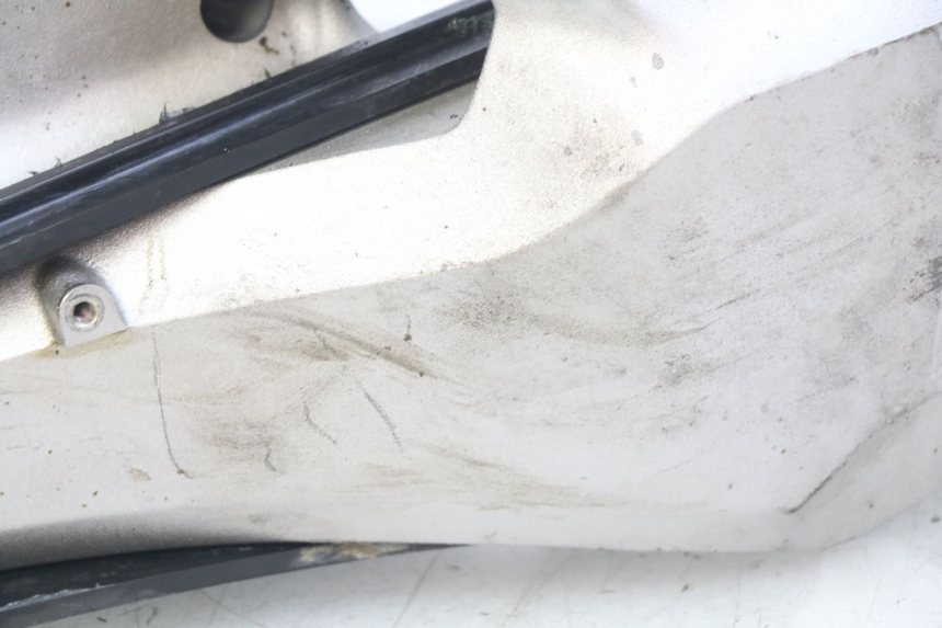 photo de SWINGARM HONDA CB R 1000 (2018 - 2023) - Technical close-up