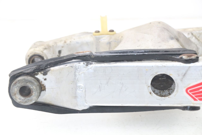 photo de SWING ARM HONDA CR 125 (1989 - 1991) - Fixing points details
