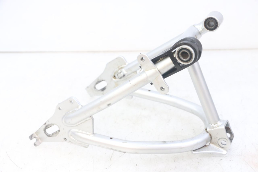 photo de SWING ARM HONDA CRF-F CRF F 110 (2019 - 2022) - Zoom on usage condition