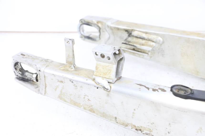 photo de SWING ARM HONDA CRF R 250 (2020 - 2021) - Component zoom