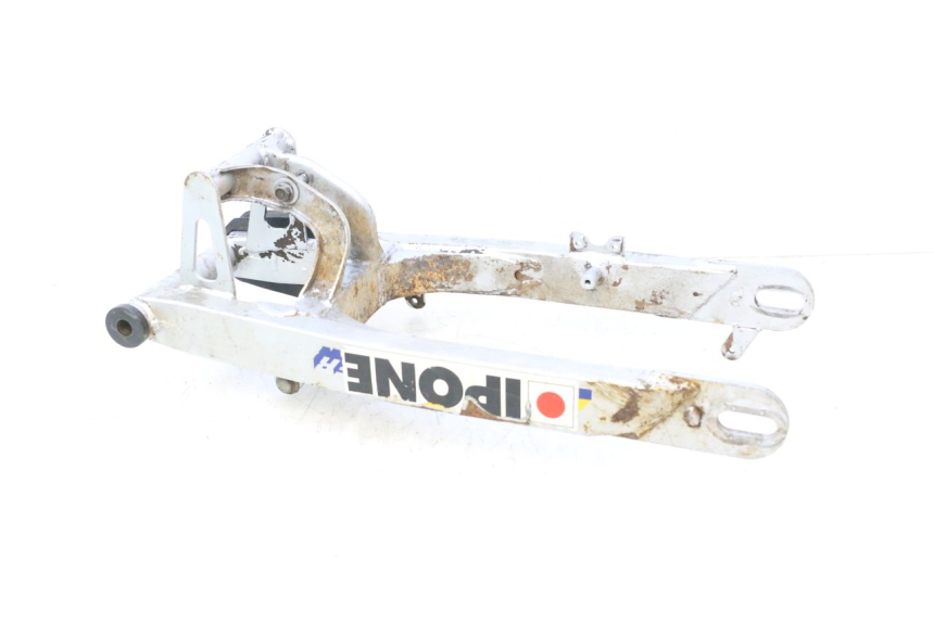 photo de SWING ARM SUZUKI DR S 600 (1985 - 1989) - Zoom on usage condition