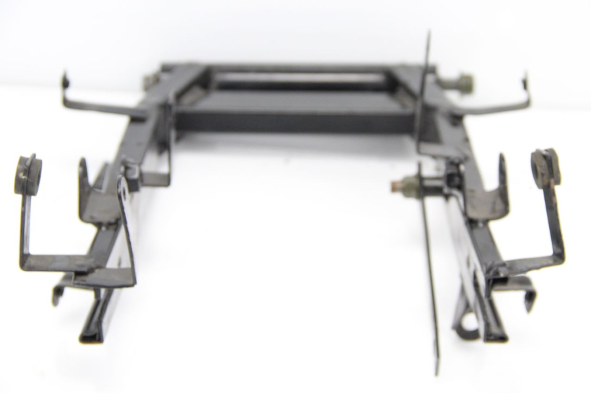 photo de SWING ARM RIDE E1 1 (2014 - 2022) - Fixing points details