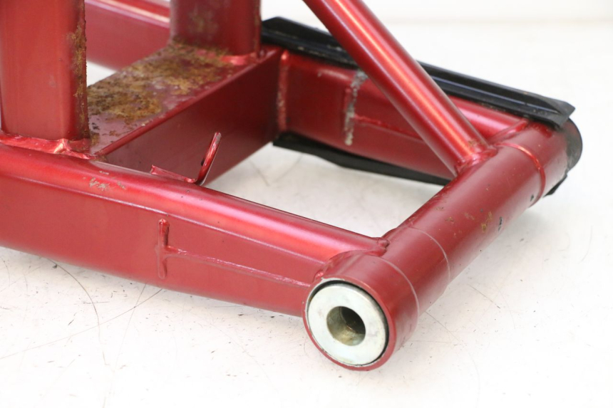 photo de SWING ARM KAWASAKI ER-6 ER6 N 650 (2005 - 2009) - Detailed visual inspection
