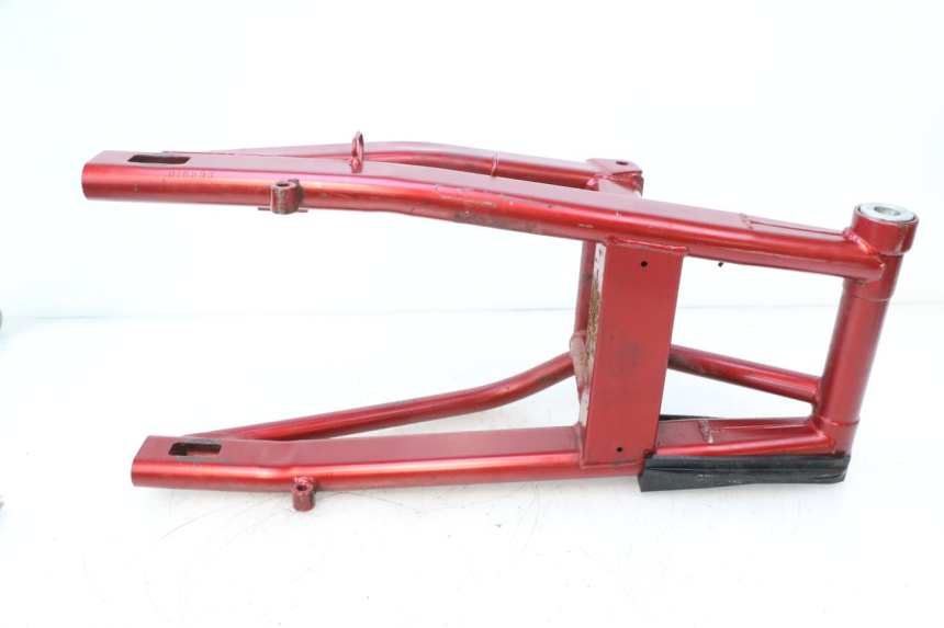 photo de SWING ARM KAWASAKI ER-6 ER6 N 650 (2005 - 2009) - Fixing points details
