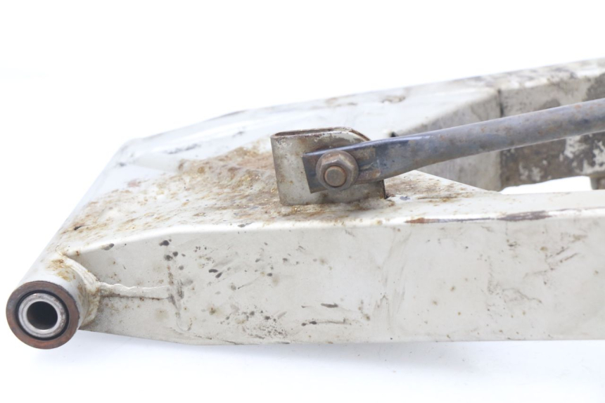 photo de SWING ARM KAWASAKI ER5 ER-5 500 (2001 - 2004) - Fixing points details