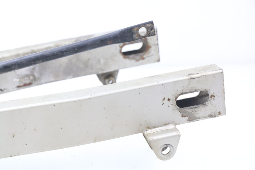 photo de SWING ARM KAWASAKI ER5 ER-5 500 (2001 - 2004) - Surface and material condition