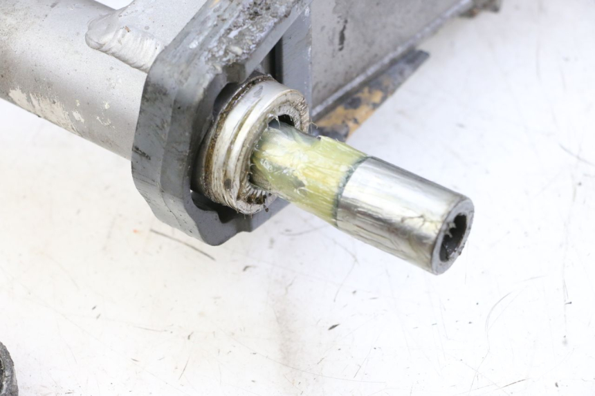 photo de SWING ARM YAMAHA FJ 36Y 1100 (1984 - 1985) - Supplementary product photo