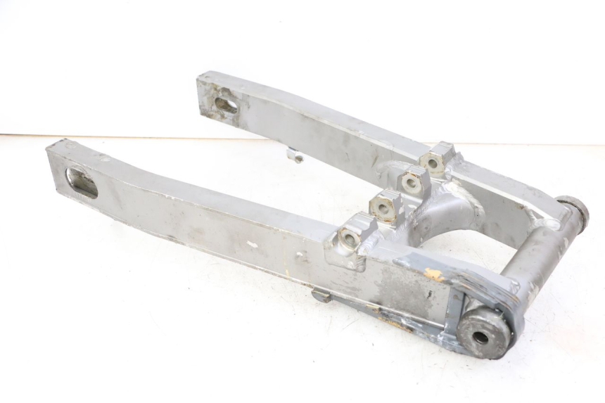 photo de SWING ARM YAMAHA FJ 36Y 1100 (1984 - 1985) - Alternative perspective