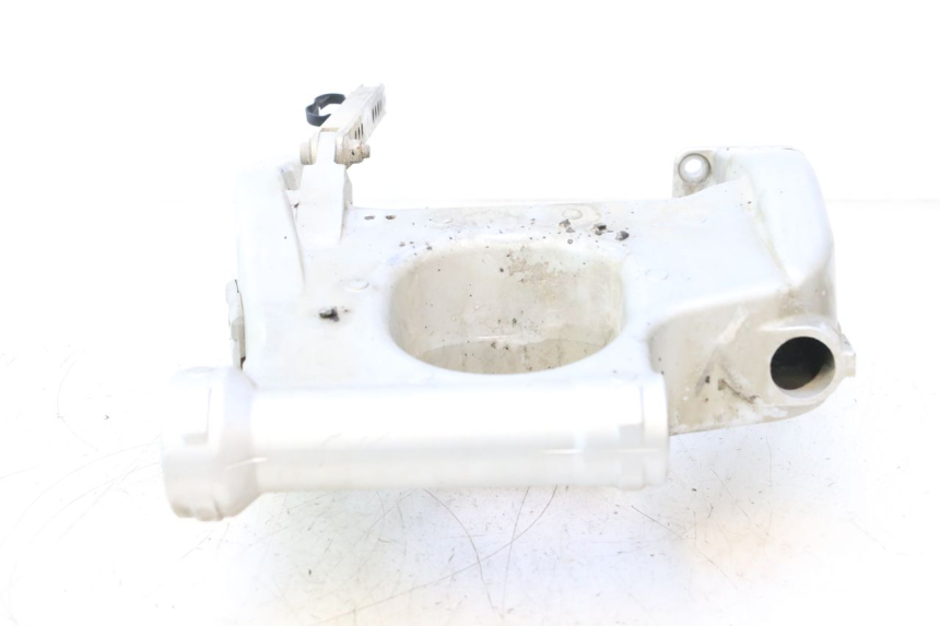 photo de SWING ARM YAMAHA FJR 1300 (2001 - 2005) - Additional view of the item