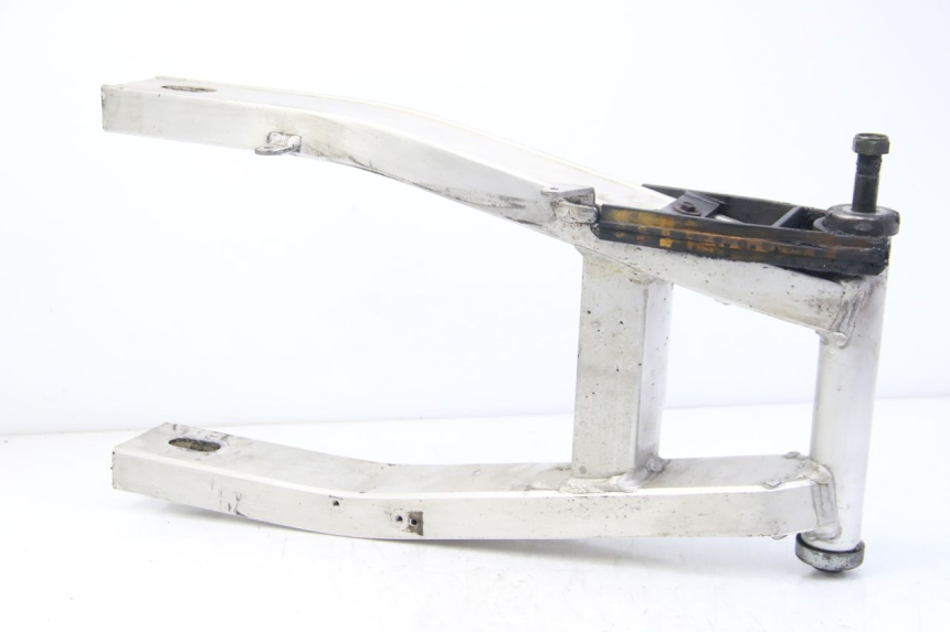photo de SWINGARM YAMAHA FZS FAZER 600 (2001 - 2003) - Component detail