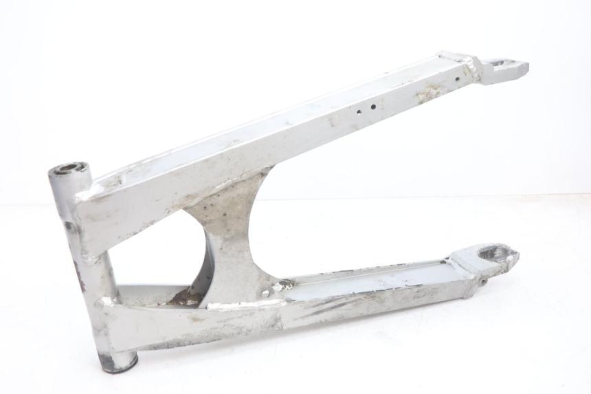 photo de SWING ARM KAWASAKI GPX F ZX750F 750 (1986 - 1990) - Distinctive features
