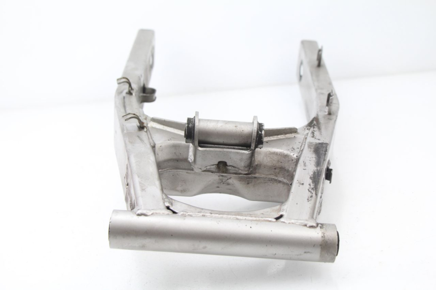 photo de SWING ARM SUZUKI GSF N BANDIT 600 (2000 - 2004) - Product overview