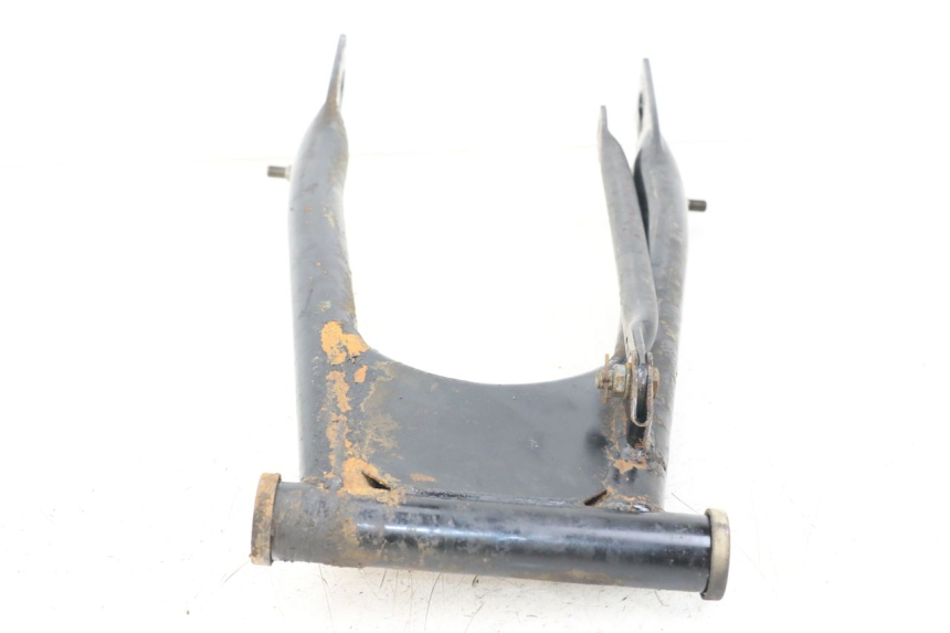 photo de SWING ARM SUZUKI GSX E 250 (1982 - 1983) - Surface and material condition