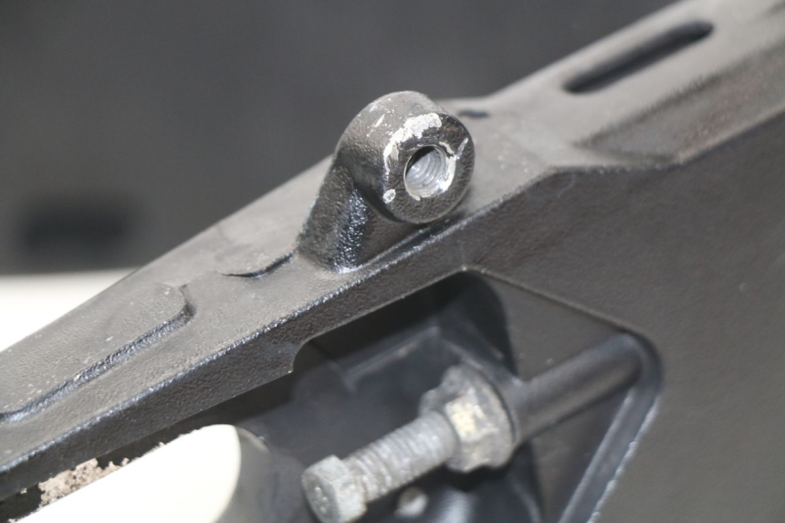 photo de SWING ARM SUZUKI GSX-R GSXR 750 (2011 - 2016) - Zoom on usage condition