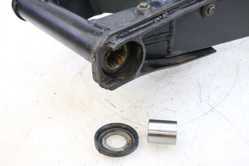 photo de SWING ARM SUZUKI GSXR GSX-R 1000 (2003 - 2004) - Zoom on usage condition