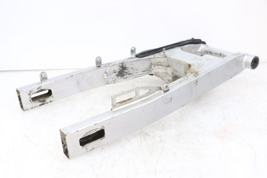 photo de SWING ARM HONDA CBR F 1000 (1993 - 1996) - Alternative perspective