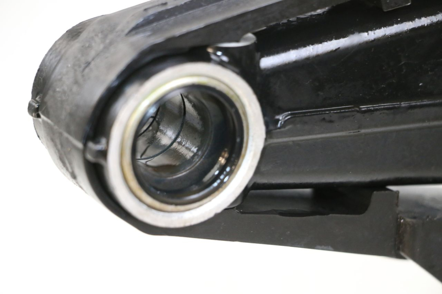 photo de SWING ARM HUSQVARNA SVARTPILEN 401 (2018 - 2023) - Zoom on usage condition