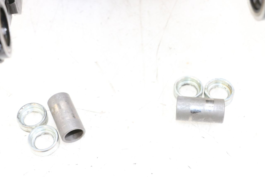 photo de SWING ARM HUSQVARNA SVARTPILEN 401 (2018 - 2023) - Technical close-up