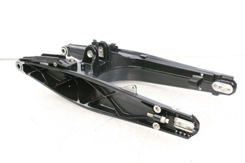photo de SWING ARM HUSQVARNA SVARTPILEN 401 (2018 - 2023) - Surface and material condition