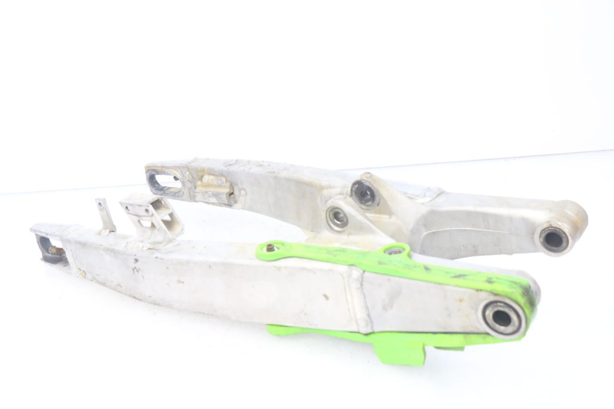 photo de SWINGARM KAWASAKI KX F KXF 450 (2012 - 2015) - Zoom on usage condition