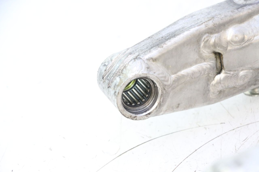photo de SWING ARM KAWASAKI KX L 85 (2022 - 2024) - Surface and material condition