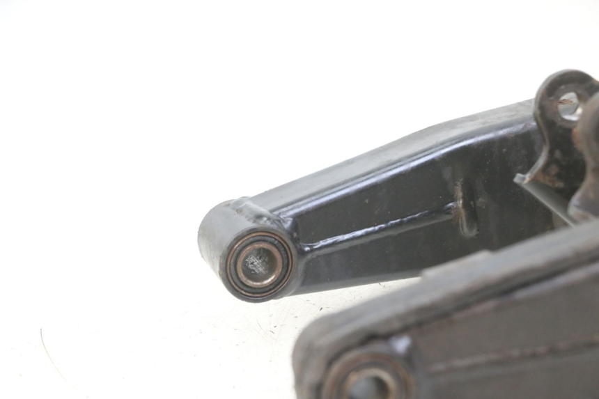 photo de SWING ARM MBK X-LIMIT XLIMIT 50 (2007 - 2012) - High-resolution close-up