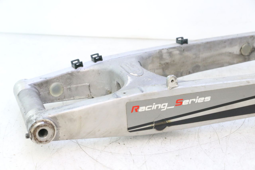 photo de SWING ARM RIEJU MRT PRO SUPERMOTARD 50 (2007 - 2018) - Technical close-up