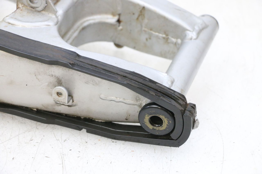 photo de SWINGARM HONDA NSR R 125 (1994 - 2003) - Distinctive features