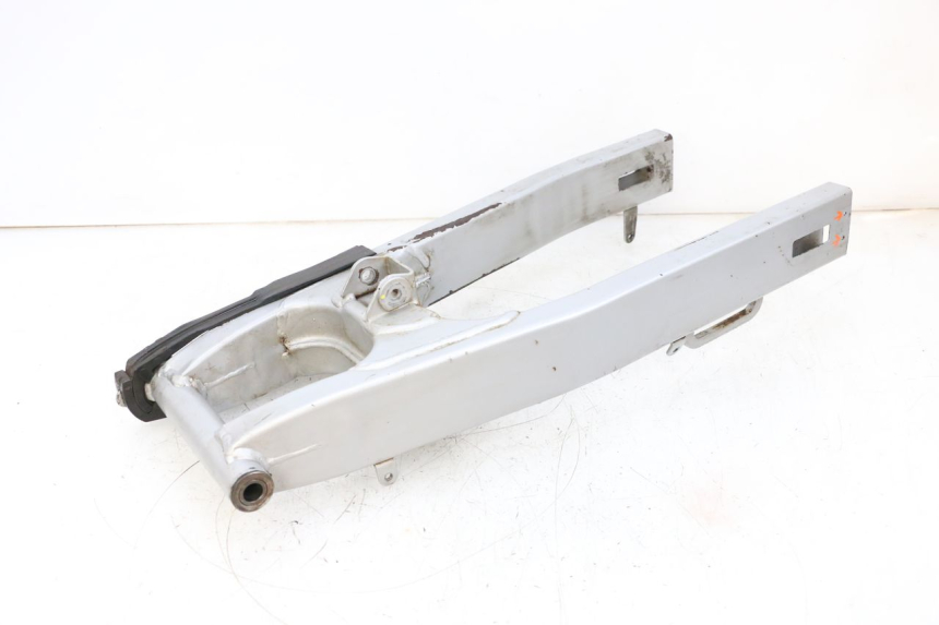 photo de SWINGARM HONDA NSR R 125 (1994 - 2003) - Detailed visual inspection