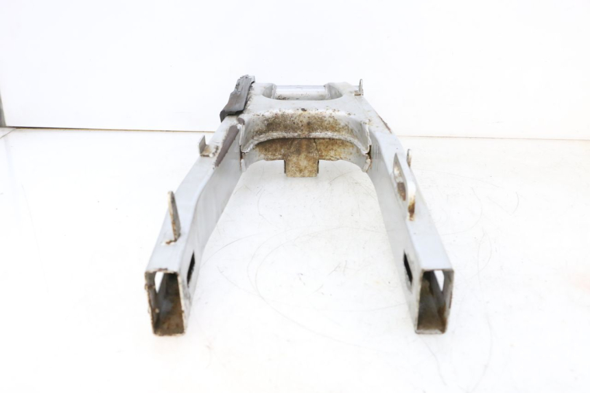 photo de SWINGARM HONDA NSR R 125 (1994 - 2003) - Fixing points details