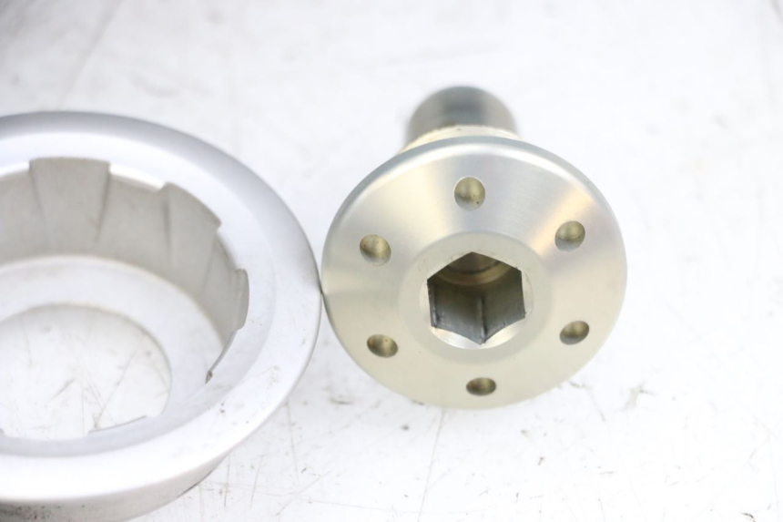 photo de SWING ARM BMW R GS 1250 (2021 - 2024) - Detailed visual inspection