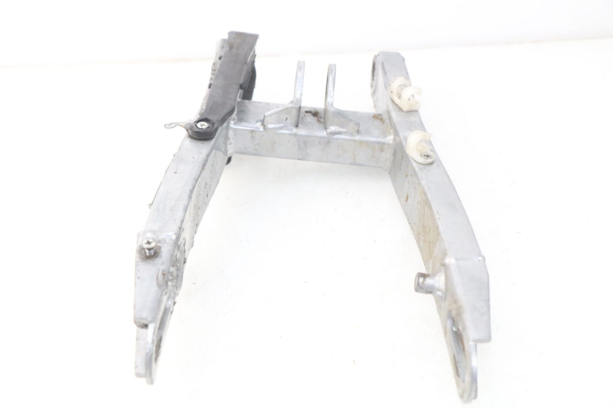 photo de SWING ARM MINI MX ROOKIE 125 - Surface and material condition