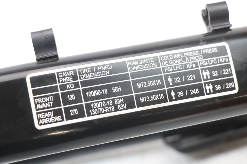 photo de SWING ARM ROYAL ENFIELD CONTINENTAL GT 650 (2019 - 2024) - Zoom on usage condition