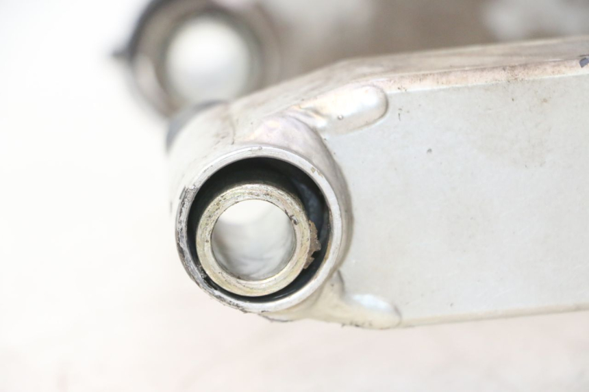 photo de SWING ARM MZ RT 125 (2000 - 2008) - Component detail