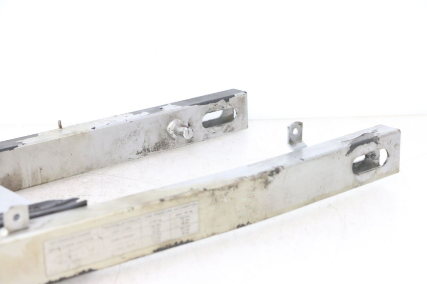 photo de SWING ARM MZ RT 125 (2000 - 2008) - Focus on structure