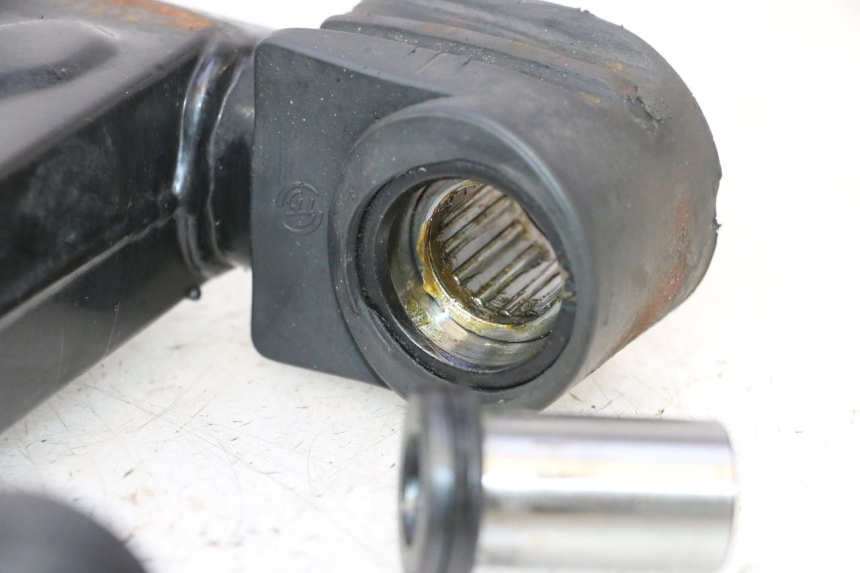 photo de SWING ARM MASH SEVENTY FIVE 125 (2013 - 2021) - Component zoom