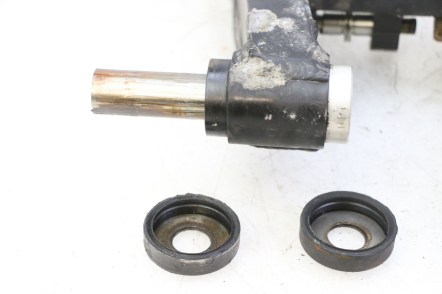 photo de SWING ARM TRIUMPH SPRINT 900 (1995 - 1998) - Product overview