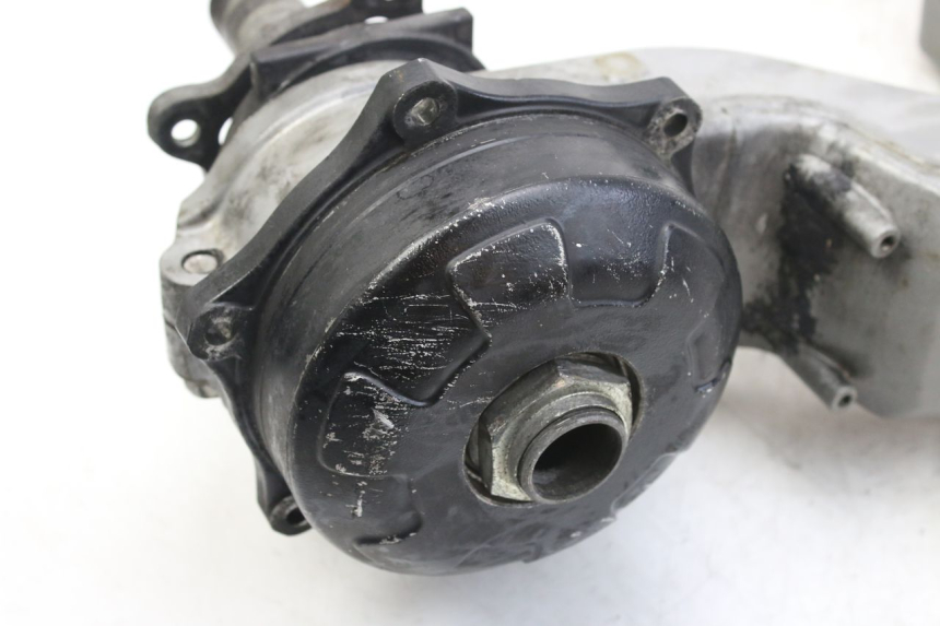 photo de SWINGARM TRIUMPH SPRINT ST 955 (1999 - 2001) - Technical close-up