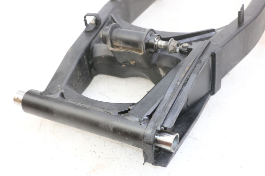 photo de SWINGARM SUZUKI GSX F GSXF 650 (2007 - 2015) - Component detail