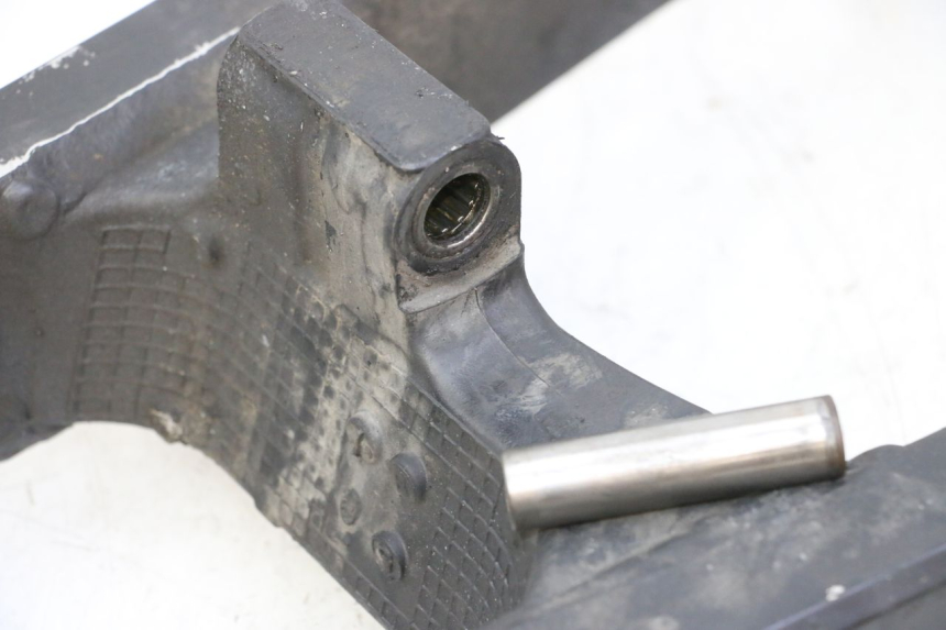 photo de SWING ARM SUZUKI SV S 650 (2003 - 2009) - Component detail