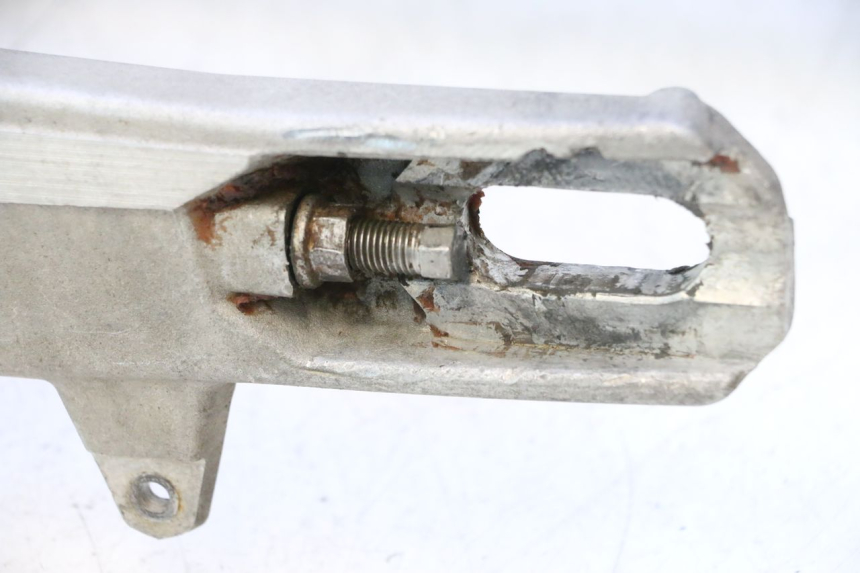 photo de SWING ARM HUSABERG TE 250 (2011 - 2014) - Fixing points details