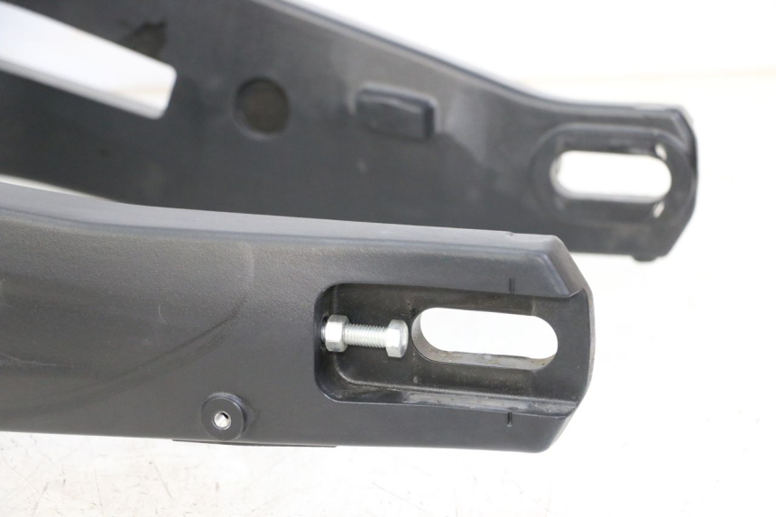 photo de SWING ARM YAMAHA TRACER 7 700 (2020 - 2024) - Focus on structure