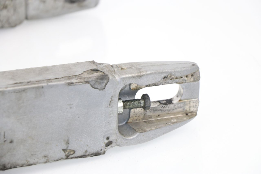 photo de SWING ARM TRIUMPH SPRINT RS 955 (2000 - 2001) - Checked used part