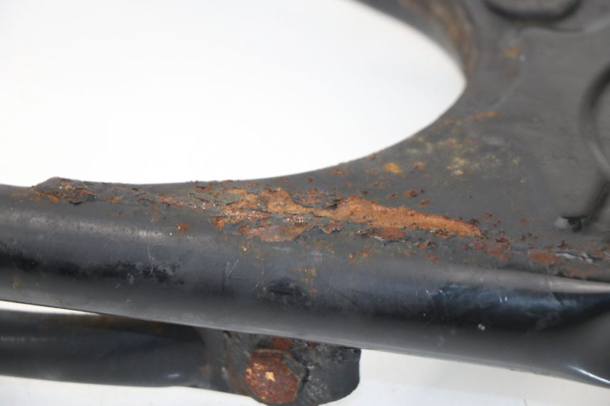 photo de SWING ARM SUZUKI TU X TUX VOLTY 125 (1999 - 2001) - Technical close-up