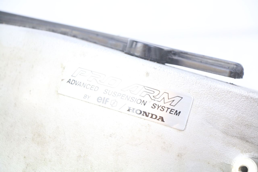 photo de SWINGARM HONDA VFR FI RC46 800 (1998 - 2001) - Product overview