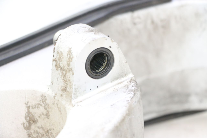 photo de SWINGARM HONDA VFR FI RC46 800 (1998 - 2001) - Alternative perspective