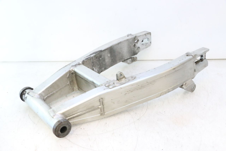photo de SWING ARM YAMAHA XJR 1300 (1998 - 2002) - Checked used part